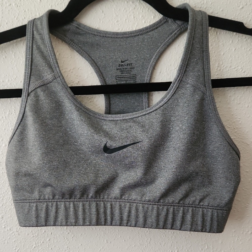 NIKE DRI-FIT Sports Bra, Size S
